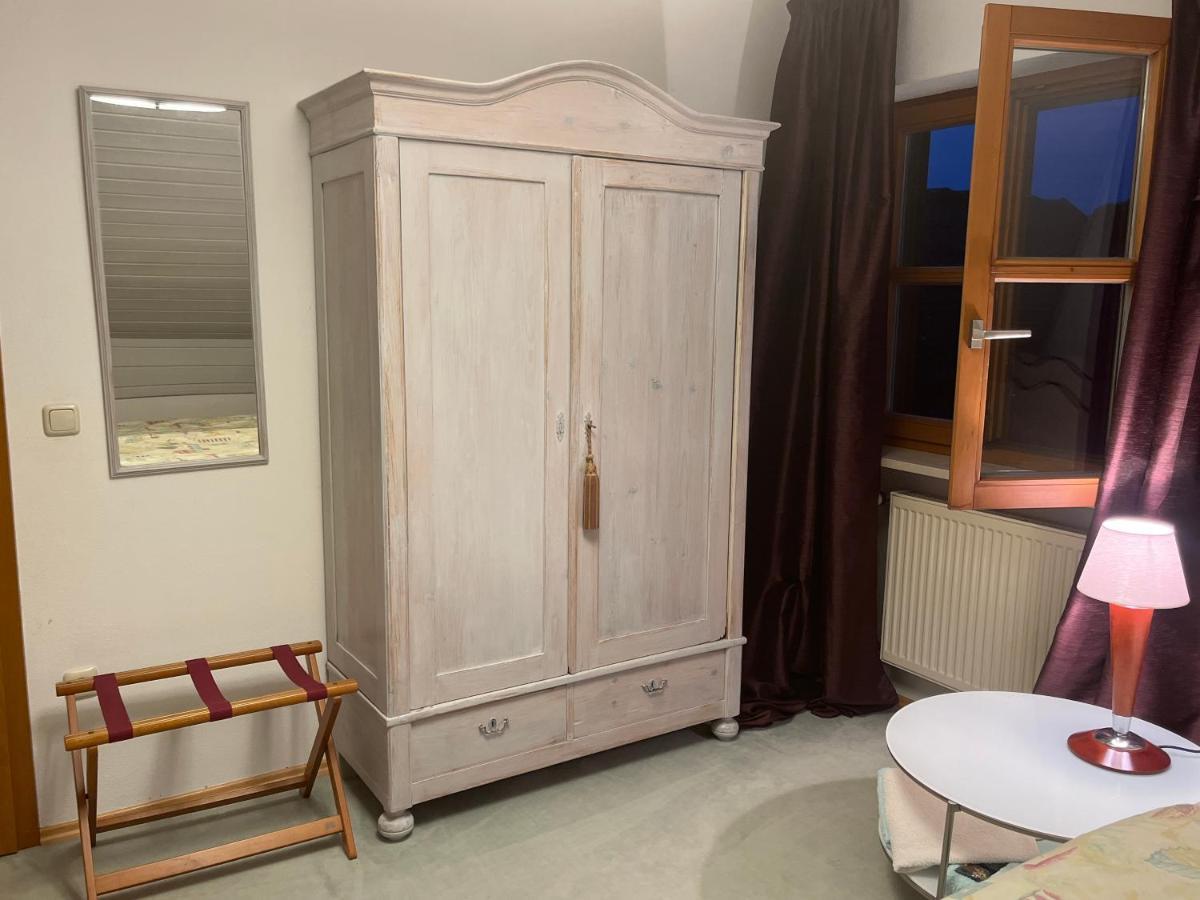 Zimmer Zum Wohlfuehlen Eching  Bagian luar foto