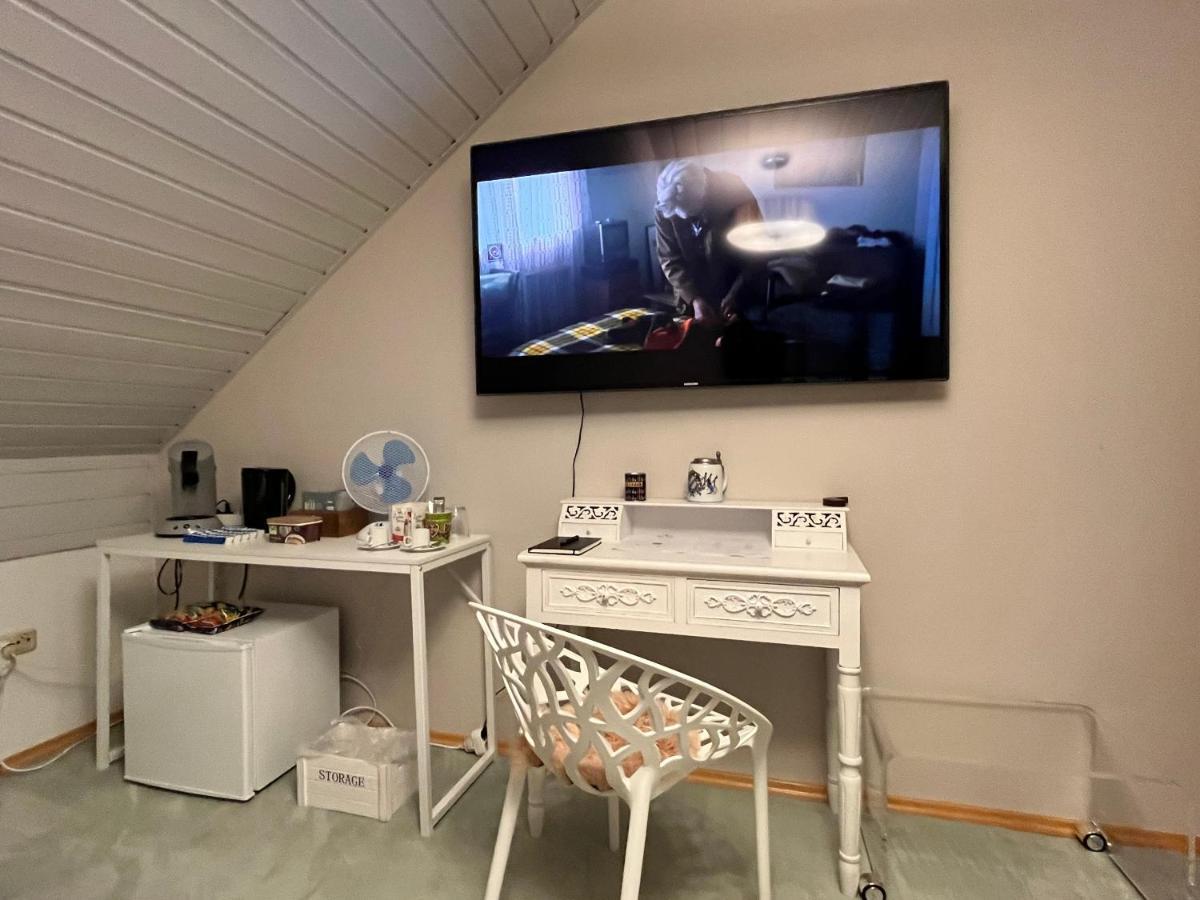 Zimmer Zum Wohlfuehlen Eching  Bagian luar foto