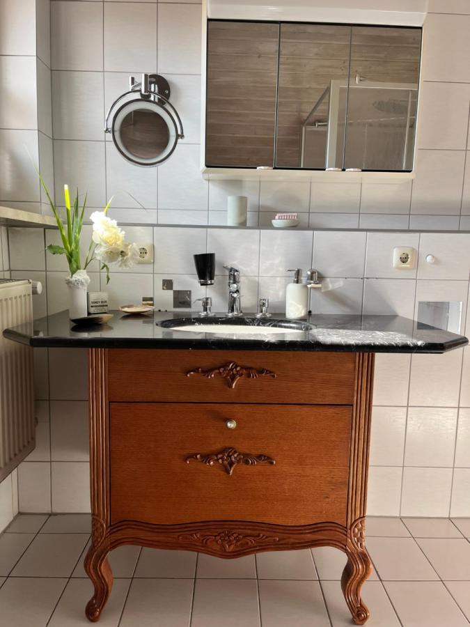 Zimmer Zum Wohlfuehlen Eching  Bagian luar foto