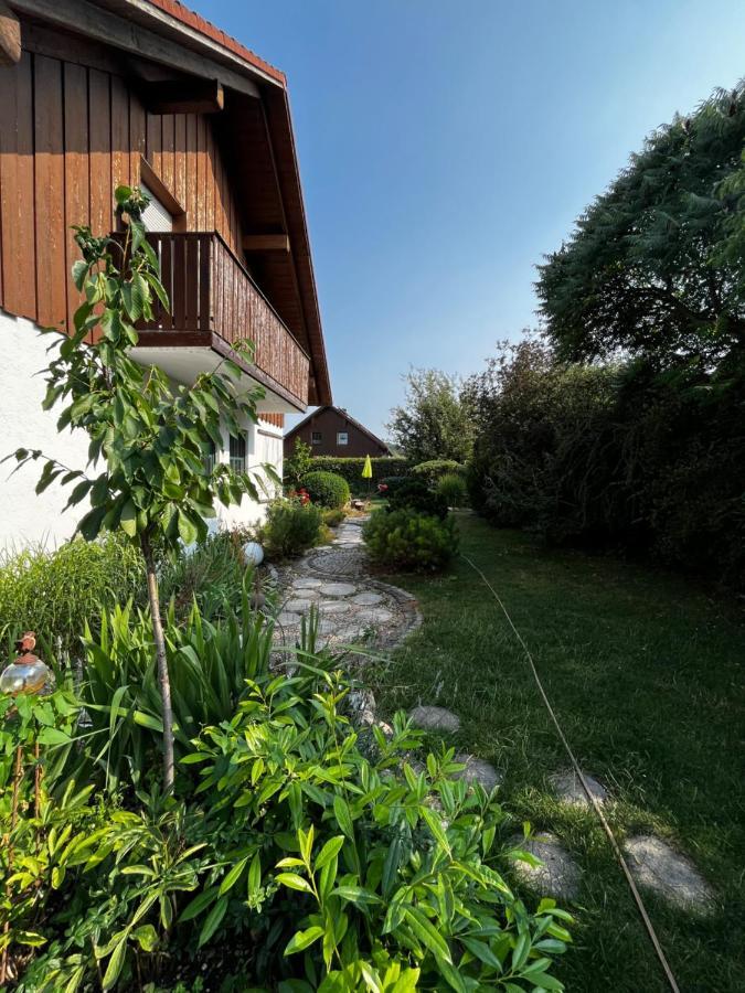 Zimmer Zum Wohlfuehlen Eching  Bagian luar foto