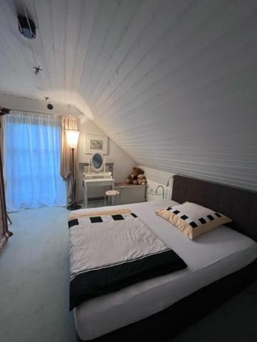 Zimmer Zum Wohlfuehlen Eching  Bagian luar foto